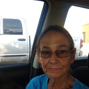 Meet your Posher, Deborah